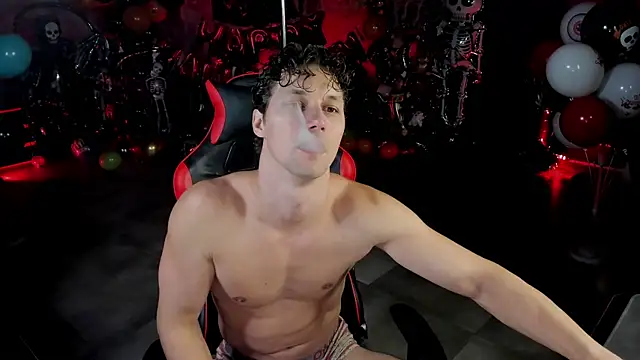 Snapshot of dirty-boss chatting on 11/07/25, 07:46 dirty-boss online show from 11/07/25, 07:46