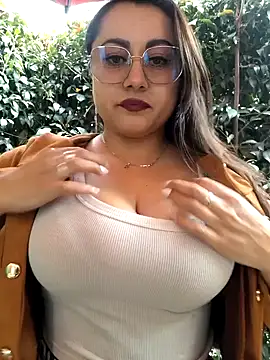 Snapshot of Oryk___ chatting on 02/16/26, 06:50 Oryk online show from 02/16/26, 06:50