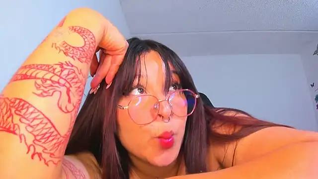 Snapshot of SweetIsabella_x chatting on 01/13/25, 08:26 SweetIsabella x online show from 01/13/25, 08:26