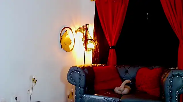 misslombana online show from 05/24/26, 05:51