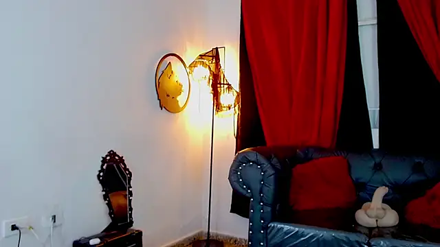 misslombana online show from 04/25/26, 04:59