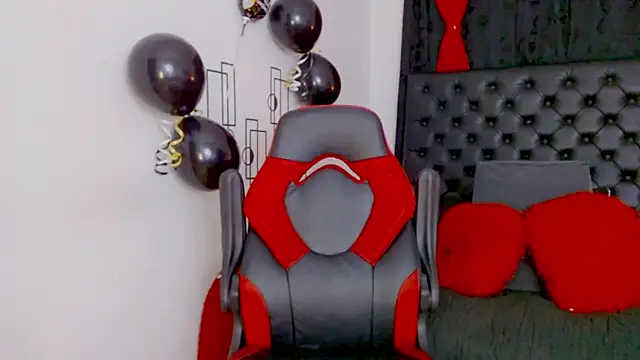 misslombana online show from 12/14/25, 05:57