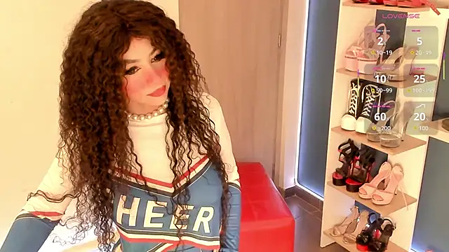 Orianna reed  online show from 03/29/26, 08:16