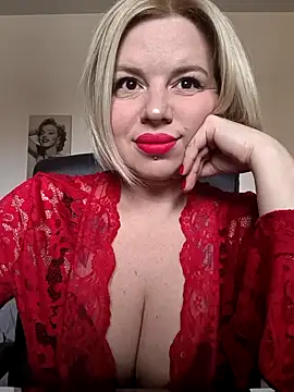 Snapshot of Ladykaos chatting on 05/07/26, 09:45 Ladykaos online show from 05/07/26, 09:45