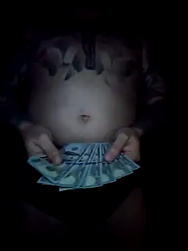 Snapshot of MrBiggBallz chatting on 12/19/25, 04:38 MrBiggBallz online show from 12/19/25, 04:38