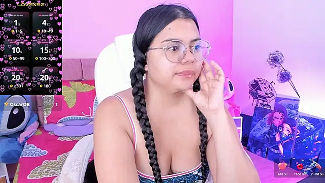 Snapshot of esmeralda112 chatting on 06/17/26, 07:08 esmeralda112 online show from 06/17/26, 07:08