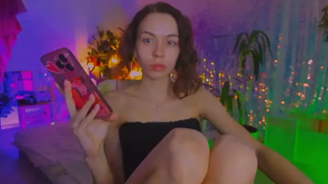 poli   online show from 03/07/26, 04:34