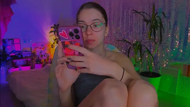 poli   online show from 01/14/26, 04:49