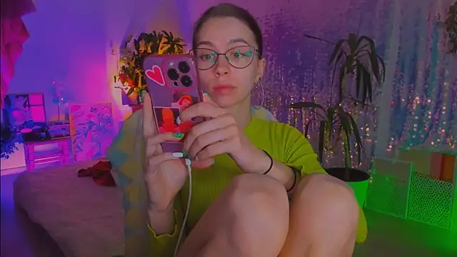 poli   online show from 02/16/26, 04:38