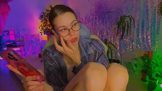 poli   online show from 03/27/26, 06:09