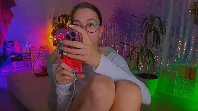 poli   online show from 02/12/26, 05:02