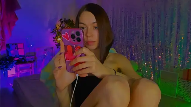 poli   online show from 12/18/25, 04:11