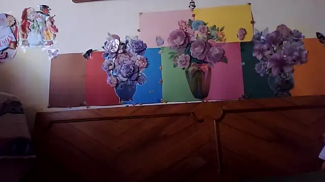 EllyseJenner online show from 05/15/26, 04:27
