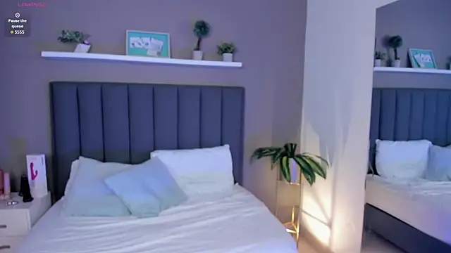 valeria acosta  online show from 03/21/26, 08:19