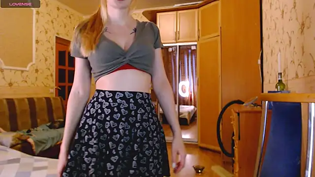 Snapshot of MarySweetness chatting on 02/10/25, 02:05 MarySweetness online show from 02/10/25, 02:05