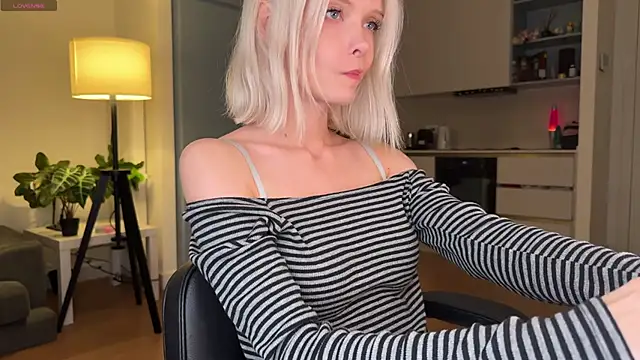 neon demon online show from 10/05/25, 09:05