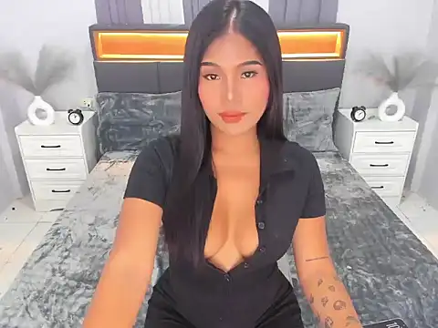 EllaCalifa online show from 04/17/26, 02:58