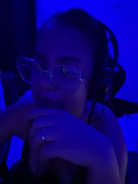 demonaughtyyy online show from 10/24/25, 01:48