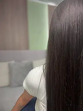 Im Valentina online show from 06/25/26, 10:59