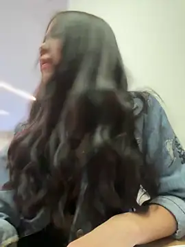 Im Valentina online show from 12/17/25, 09:53