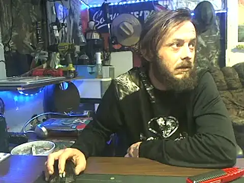 CloudDadddyyy420 online show from 10/17/25, 02:37
