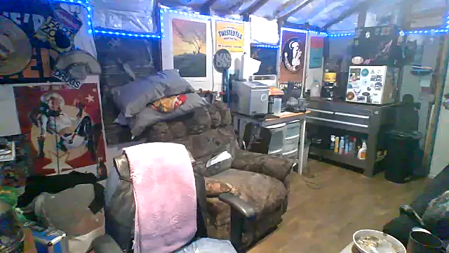 CloudDadddyyy420 online show from 10/11/25, 08:37