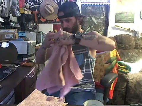 CloudDadddyyy420 online show from 10/04/25, 10:28