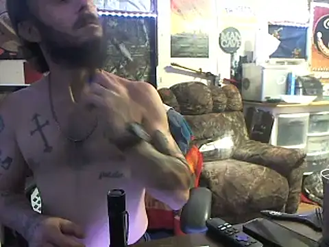 CloudDadddyyy420 online show from 10/03/25, 10:22
