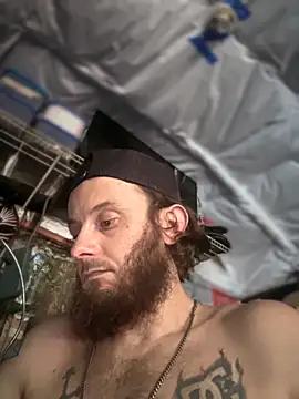 CloudDadddyyy420 online show from 10/23/25, 02:16