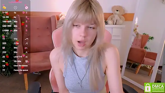 Grace and  Jacob online show from 12/15/25, 08:09