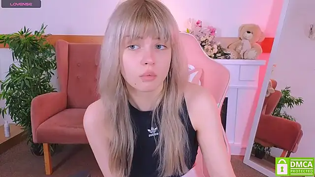 Grace and  Jacob online show from 12/04/25, 10:47