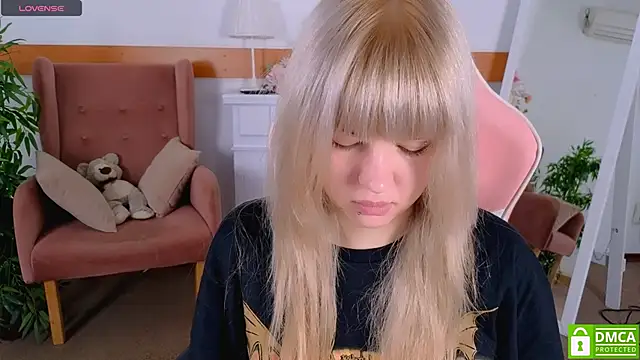 Grace and  Jacob online show from 10/22/25, 06:46