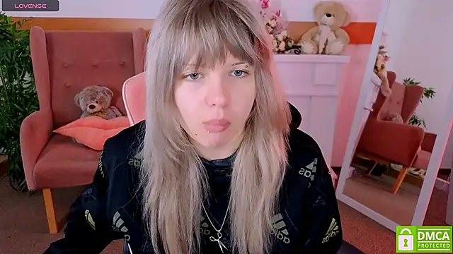 Grace and  Jacob online show from 12/18/25, 07:13