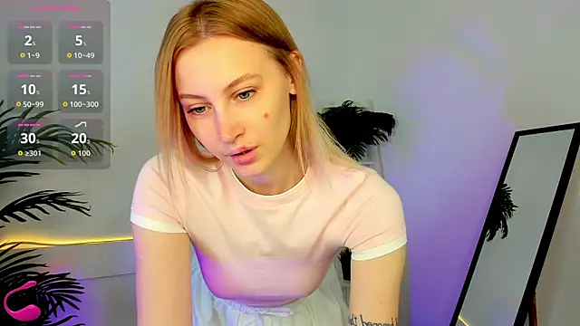 Snapshot of Jess_Anders_ chatting on 11/10/25, 06:51 Jess Anders online show from 11/10/25, 06:51