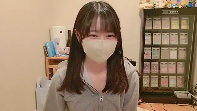 Snapshot of HIKARI_x0 chatting on 05/22/26, 02:26 HIKARI x0 online show from 05/22/26, 02:26