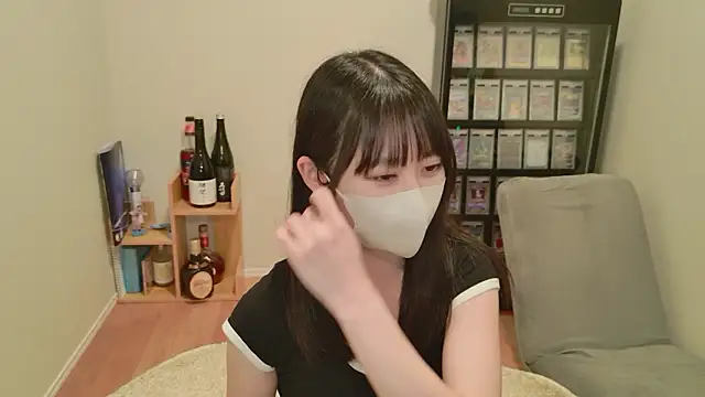 Snapshot of HIKARI_x0 chatting on 06/16/26, 02:17 HIKARI x0 online show from 06/16/26, 02:17