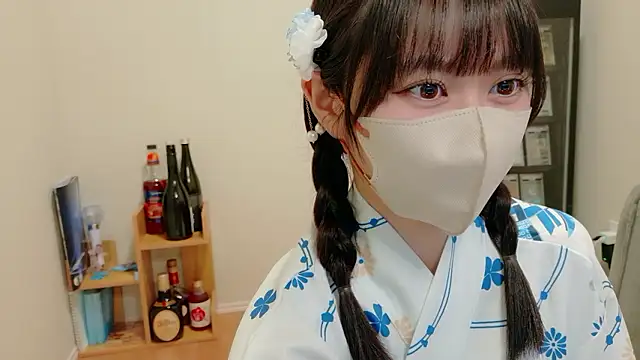 Snapshot of HIKARI_x0 chatting on 07/07/26, 02:20 HIKARI x0 online show from 07/07/26, 02:20