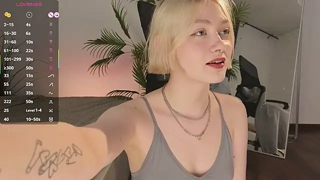  Rude Girl  online show from 11/10/25, 04:23