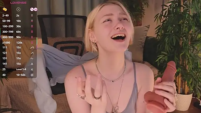  Rude Girl  online show from 11/23/25, 03:33