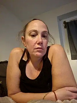 Snapshot of Wisie_Cutie chatting on 11/18/25, 11:15 Wisie Cutie online show from 11/18/25, 11:15