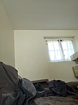 Wisie Cutie online show from 03/15/26, 01:18