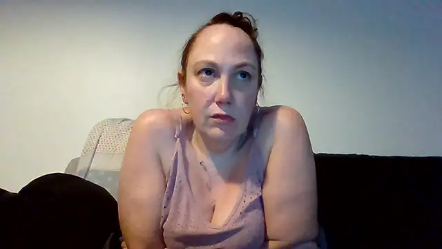 Wisie Cutie online show from 02/09/26, 11:25