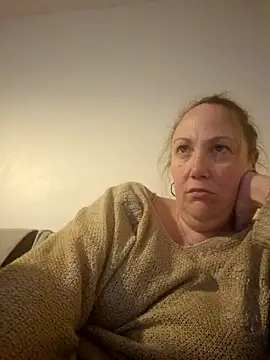 Snapshot of Wisie_Cutie chatting on 03/23/25, 12:04 Wisie Cutie online show from 03/23/25, 12:04