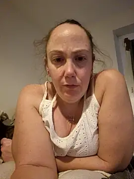 Snapshot of Wisie_Cutie chatting on 11/27/25, 11:05 Wisie Cutie online show from 11/27/25, 11:05