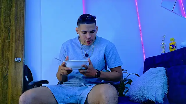 rick03 leto online show from 11/22/25, 04:44