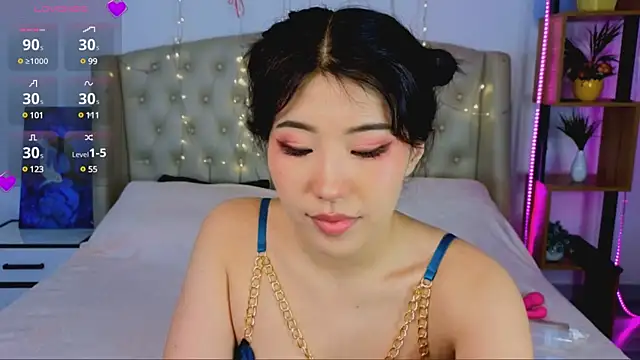 Snapshot of Wendy__Hills chatting on 03/03/25, 03:43 Wendy Hills online show from 03/03/25, 03:43