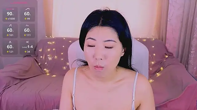 Snapshot of Wendy__Hills chatting on 06/14/26, 05:30 Wendy Hills online show from 06/14/26, 05:30