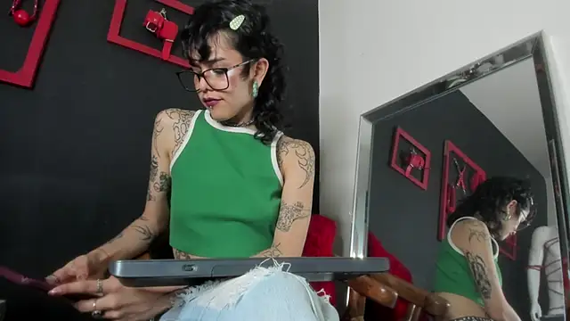 trinitty online show from 01/14/25, 04:39