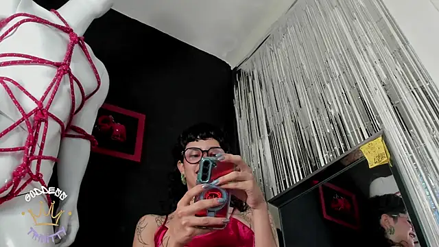 trinitty online show from 09/18/25, 02:09