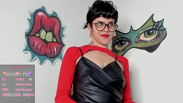 Snapshot of trinitty chatting on 02/26/26, 12:05 trinitty online show from 02/26/26, 12:05